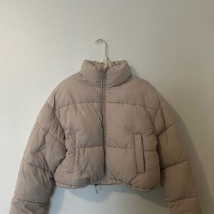 H&M Cream Cropped Puffer Jacket